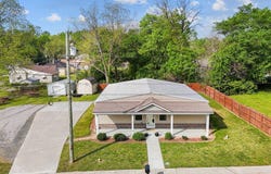 212 Orange Street, Oxford, NC 27565