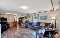 796 River Ridge Circle, Jesup, GA 31545