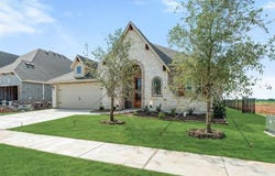 377 Paddle Boat Drive, Granbury, TX 76049