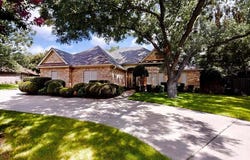 6304 Kenilworth Court, Granbury, TX 76049