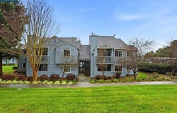 225 Lighthouse Dr, Vallejo, CA 94590