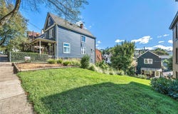 155 Hallock St, Mt Washington, PA 15211