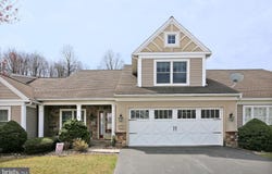 1043 ENGLISH DRIVE, LEBANON, PA 17042