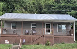 605 S 10th Street, Ironton, OH 45638