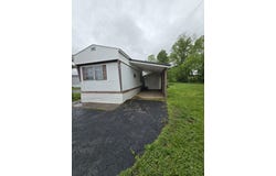 1123 Cottonwood Drive, Altoona, PA 16601