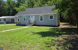 501 TUNSTALL AVENUE, BLACKSTONE, VA 23824