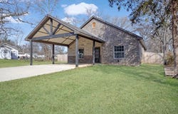 1007 E 1st Street, Mount Pleasant, TX 75455