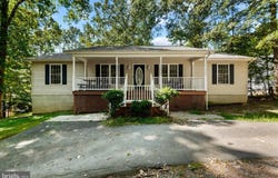 7462 BUCHANAN Drive, KING GEORGE, VA 22485