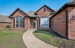 4308 W Broadway Avenue, Broken Arrow, OK 74012