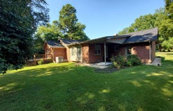 305 N 8th Avenue, Piggott, AR 72454