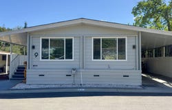 23777 Mulholland Hwy Sp 9, Calabasas, CA 91302