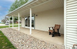 1684 2nd Avenue SE, Sioux Center, IA 51250