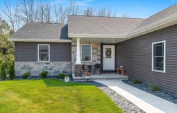 5082 VERONE Court, NEW FRANKEN, WI 54229