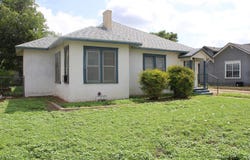 1002 Broadway St, Ballinger, TX 76821