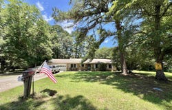 406 CAMPBELL ST, Daingerfield, TX 75638