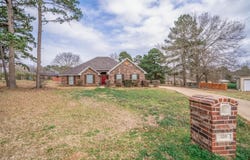 105 Cedar Ridge Rd, Longview, TX 75602