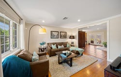 2523 Droxford Dr, Houston, TX 77008