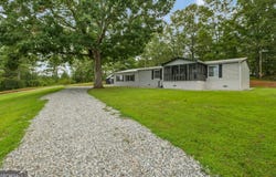 182 Rudeseal Road Road, Mount Airy, GA 30563