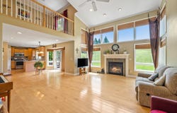 N15w29972 Brookstone Cir, Pewaukee, WI 53072