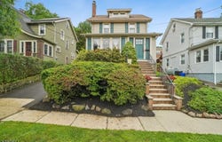 10 Wilson Ter, West Orange Twp., NJ 07052-4906