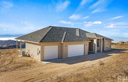 23781 El Rancho Drive, Tehachapi, CA 93561
