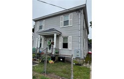 54 Arthur Street, West Warwick, RI 02893