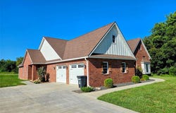 52851 Norwoods Place, Hannibal, MO 63401