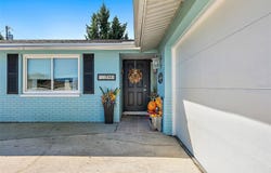 11296 90TH AVENUE, SEMINOLE, FL 33772