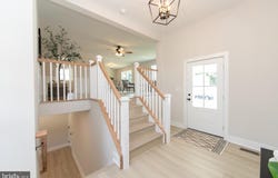 39 ERINDALE DR, MARLTON, NJ 08053