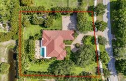 7656 Steeplechase Drive, Palm Beach Gardens, FL 33418