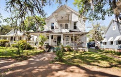 230 E Washington Street, Quincy, FL 32351