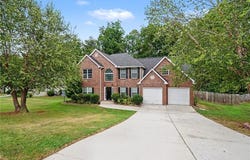 3726 Campbell Creek Circle, Snellville, GA 30039