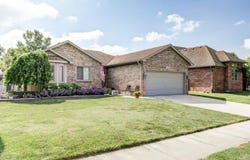 53790 Meadow View Ln, New Baltimore, MI 48047