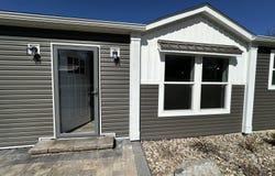 115 E Maple St, Irvington, KY 40146