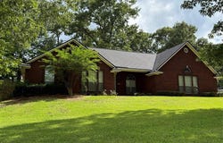 6420 Sand Hill Avenue, Shreveport, LA 71107