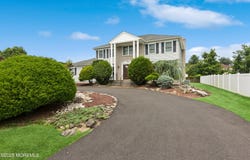 126 Wyncrest Road, Marlboro, NJ 07746