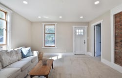 42 N Locust Street, Mechanicsburg, OH 43044