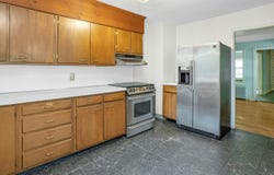 4 Pin Oak Court, Westport, CT 06880