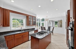 11141 WILLOWBROOK DRIVE, POTOMAC, MD 20854