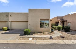 1650 S CRISMON Road, Mesa, AZ 85209