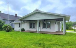 821 Cleveland Road, Ravenna, OH 44266