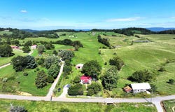 1005 Old Snapps Ferry Road, Chuckey, TN 37641