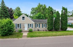 2800 Alabama Avenue S, Saint Louis Park, MN 55416