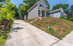 492 Douglas Street, Akron, OH 44307