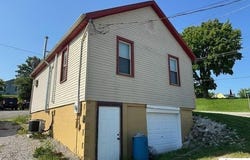 301 Broadway, Brandenburg, KY 40108