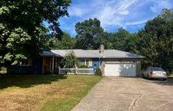 10924 Mount Vernon Road, Utica, OH 43080