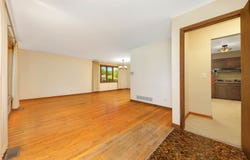 1403 E Lowden Avenue, Wheaton, IL 60189