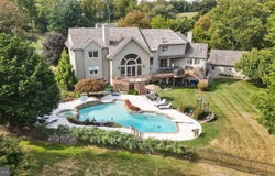 200 BARN HILL ROAD, WEST CHESTER, PA 19382