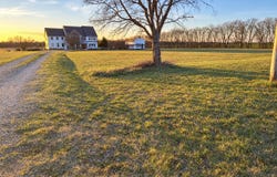 5077 E Line (10acres) Road, Whitewright, TX 75491