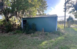 180 E 3RD AVENUE, PIERSON, FL 32180